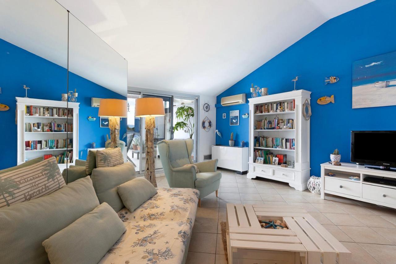 Attico Con Terrazza A Viareggio Apartment Екстериор снимка