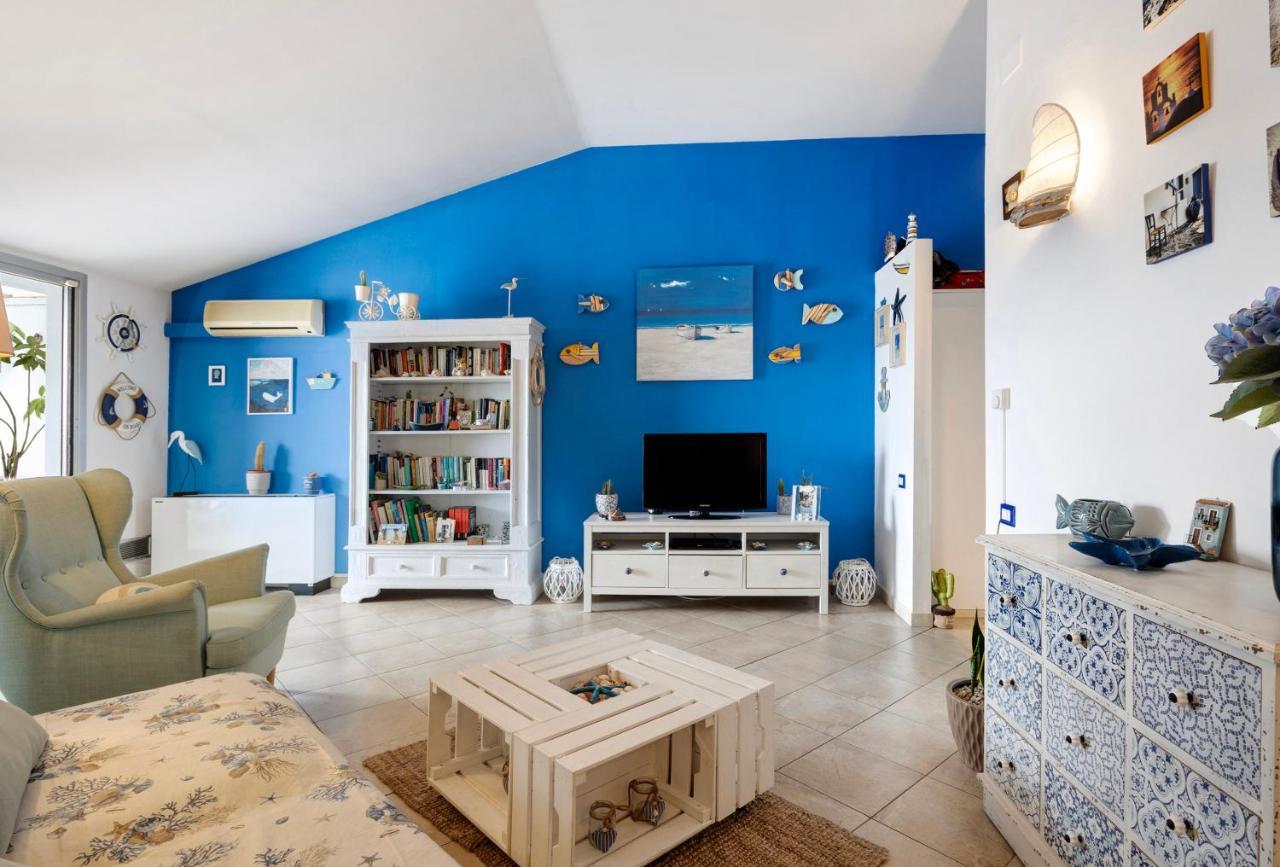 Attico Con Terrazza A Viareggio Apartment Екстериор снимка