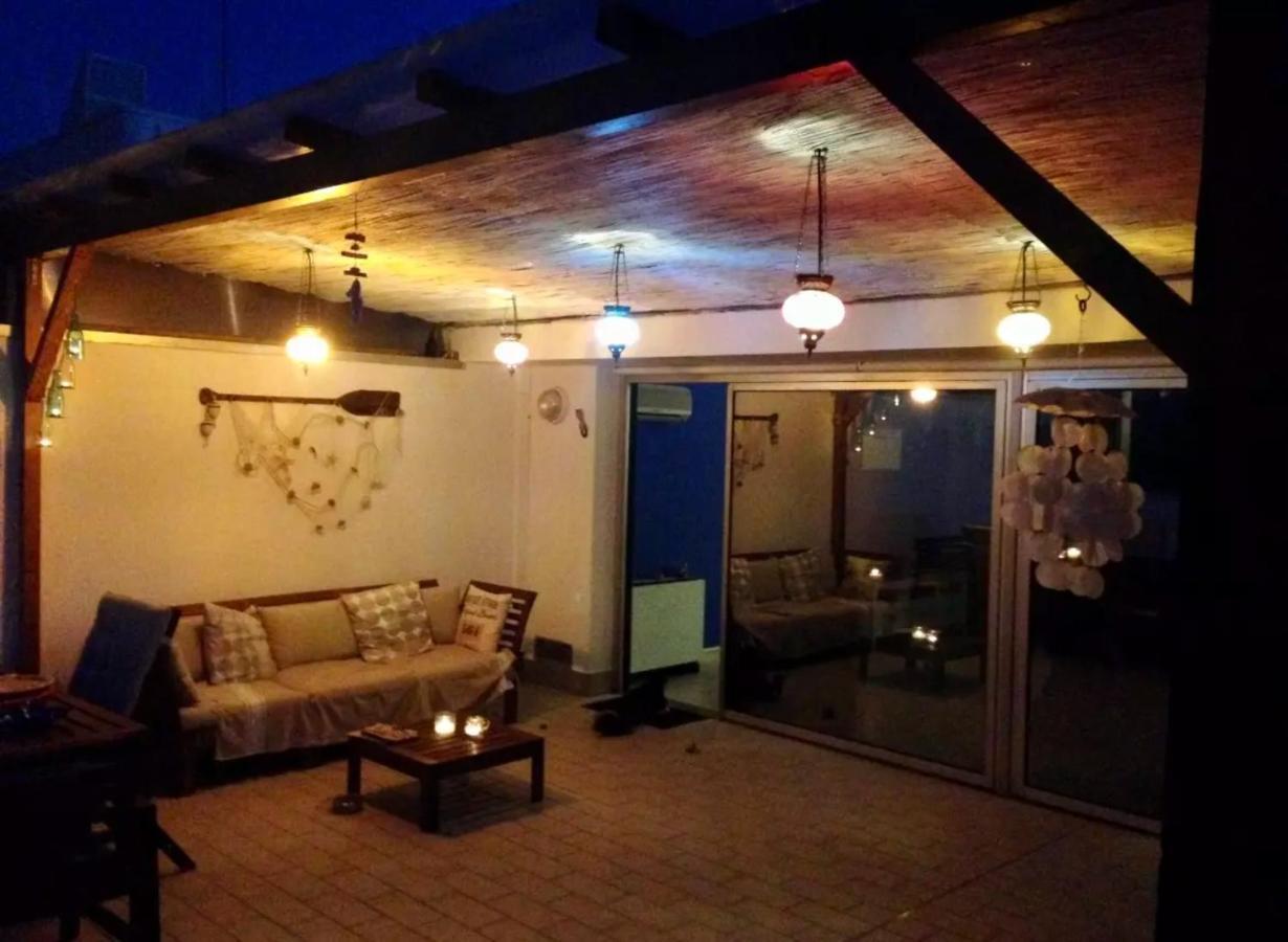 Attico Con Terrazza A Viareggio Apartment Екстериор снимка